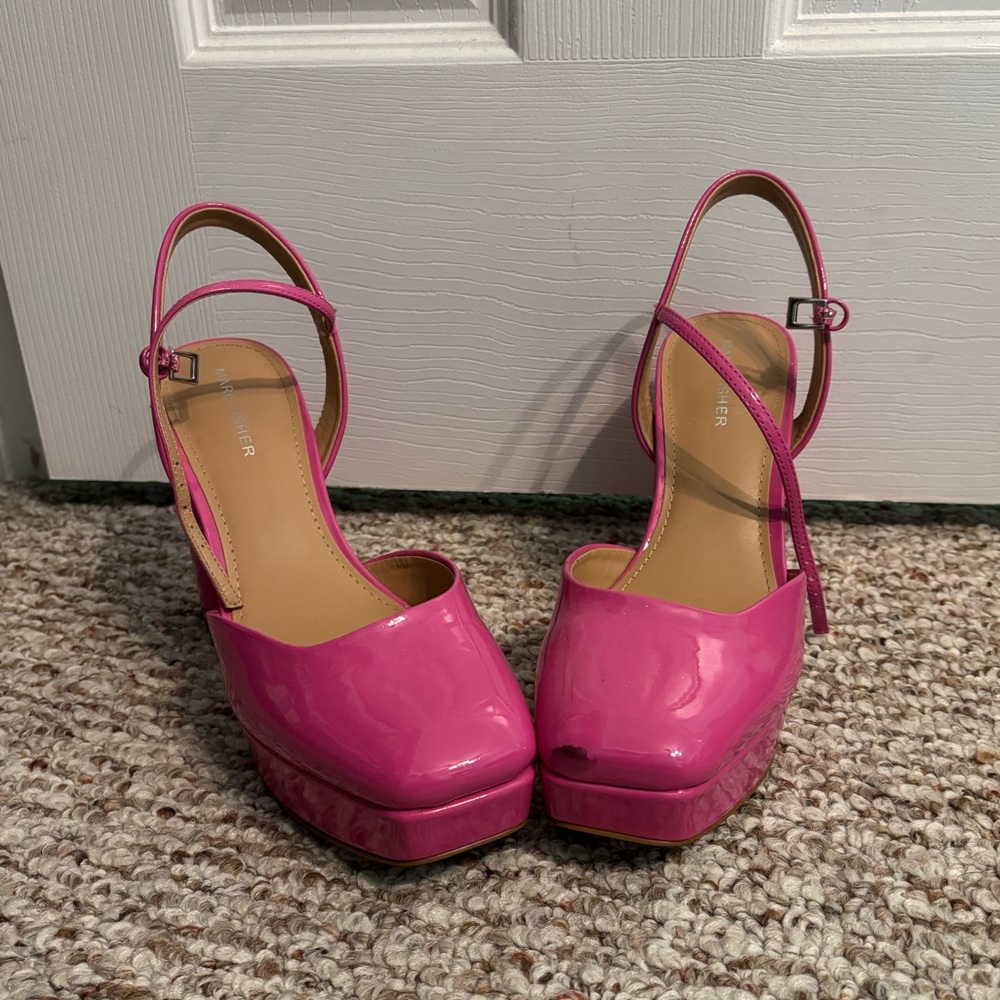 🩷USED  
🩷marc fisher pink block heels